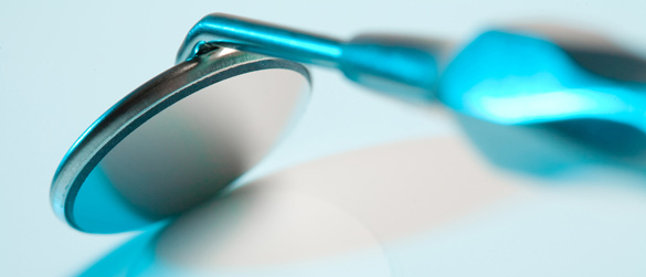 Vita und Qualifikationen von Dr. Dr. Tkotz, Berlin